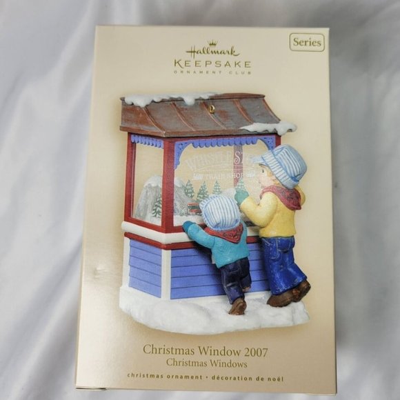 Hallmark Christmas Window Whistle Stop Train Ornament 2007 with box - Picture 4 of 5